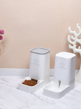 Load image into Gallery viewer, Plastic Auto Pet Feeder Dispenser Large Container Automatic Cat Drinking Fountain Cat Food Bowls Karma Dla Psa Supplies KK60WS
