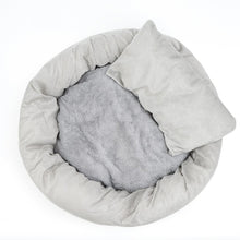Load image into Gallery viewer, Design Puppy Winter Bed House Design Puppy Winter Bed House Pet Dog Bed Panier Chien Dog Baskets Pet Supplies 2019 New II50GW
